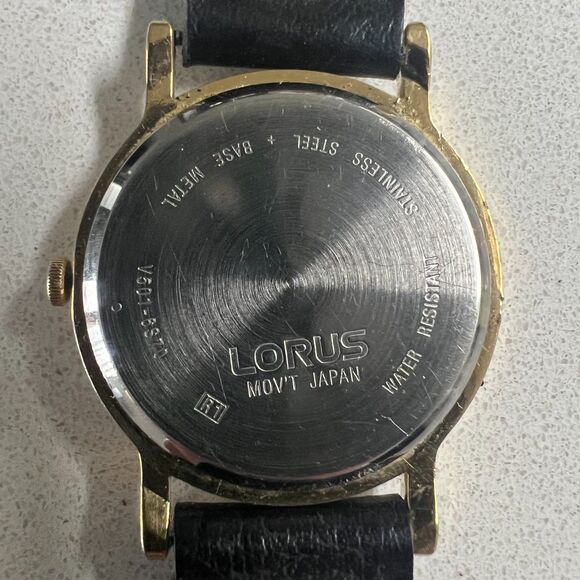 Vintage Disney Mickey Mouse Lorus Quartz Watch main image 9